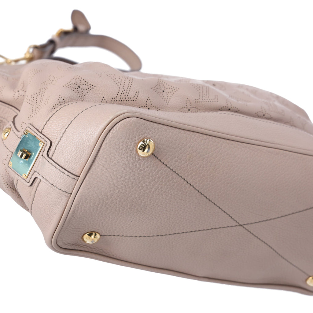 Louis Vuitton Monogram Mahina Leather Stellar PM Bag Poudre