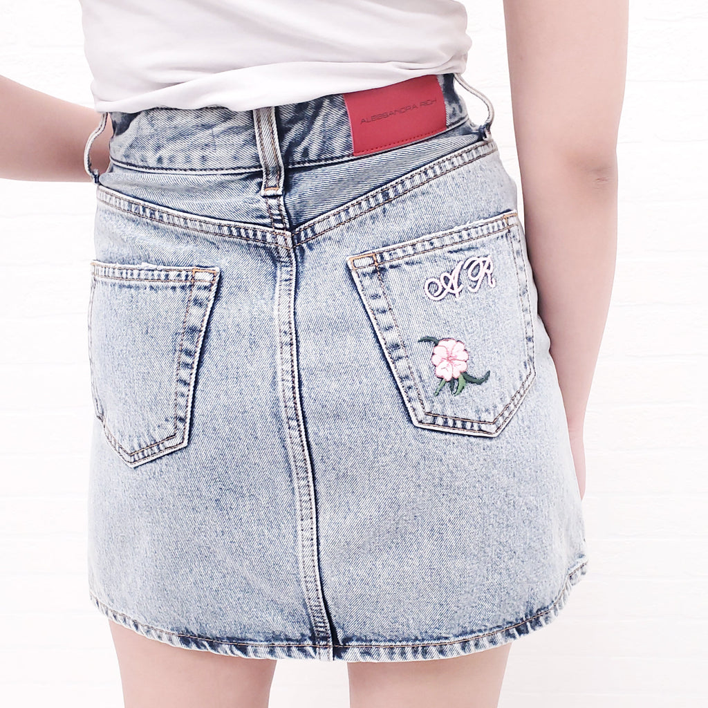 ALESSANDRA RICH DENIM SKIRT WITH EMBROIDERED FLOWERS - SIZE 27