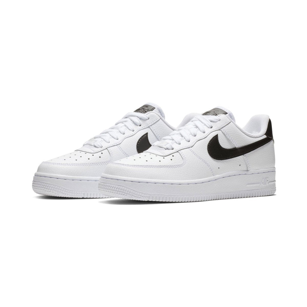 Nike Air Force 1 '07