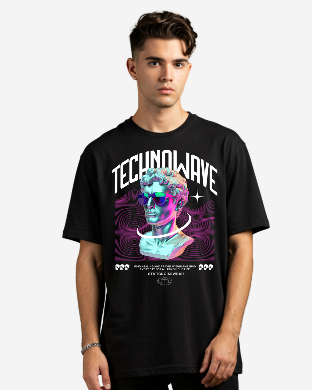 Technowave Retrowave Chrome Men's Oversized T-Shirt