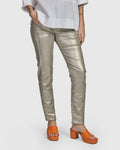 Iconic Stretch Jeans In Metallic Luster