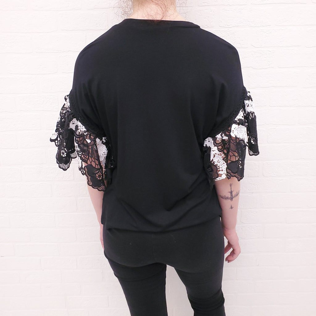 ALEXIS BLACK TOP WITH LACE DETAIL - SIZE M