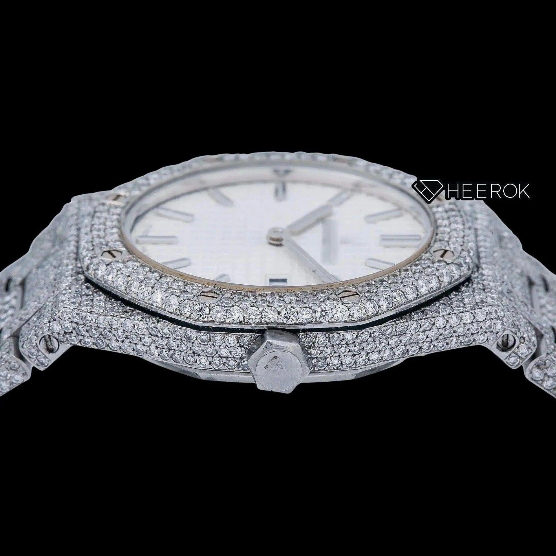 AP Royal Oak White Dial Stick Markers Diamond Bezel Bust Down Moissanite Diamond Watch For Women