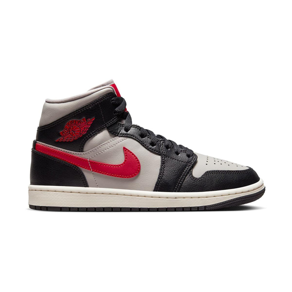 Air Jordan 1 Mid Women's Shoes