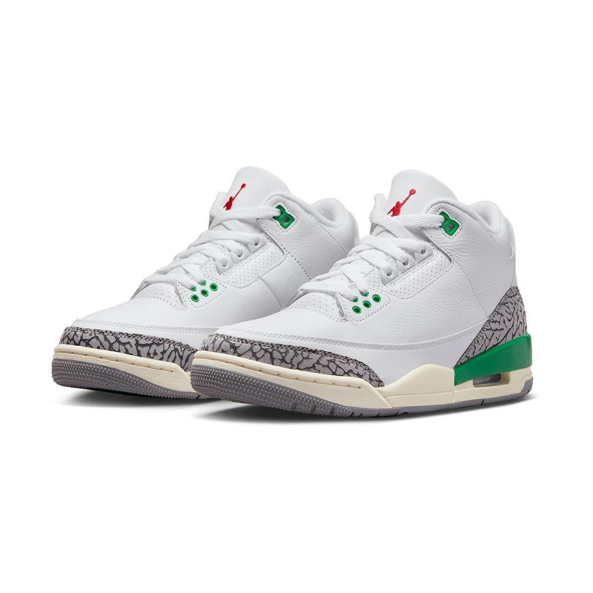 Air Jordan 3 Retro Women's Shoes