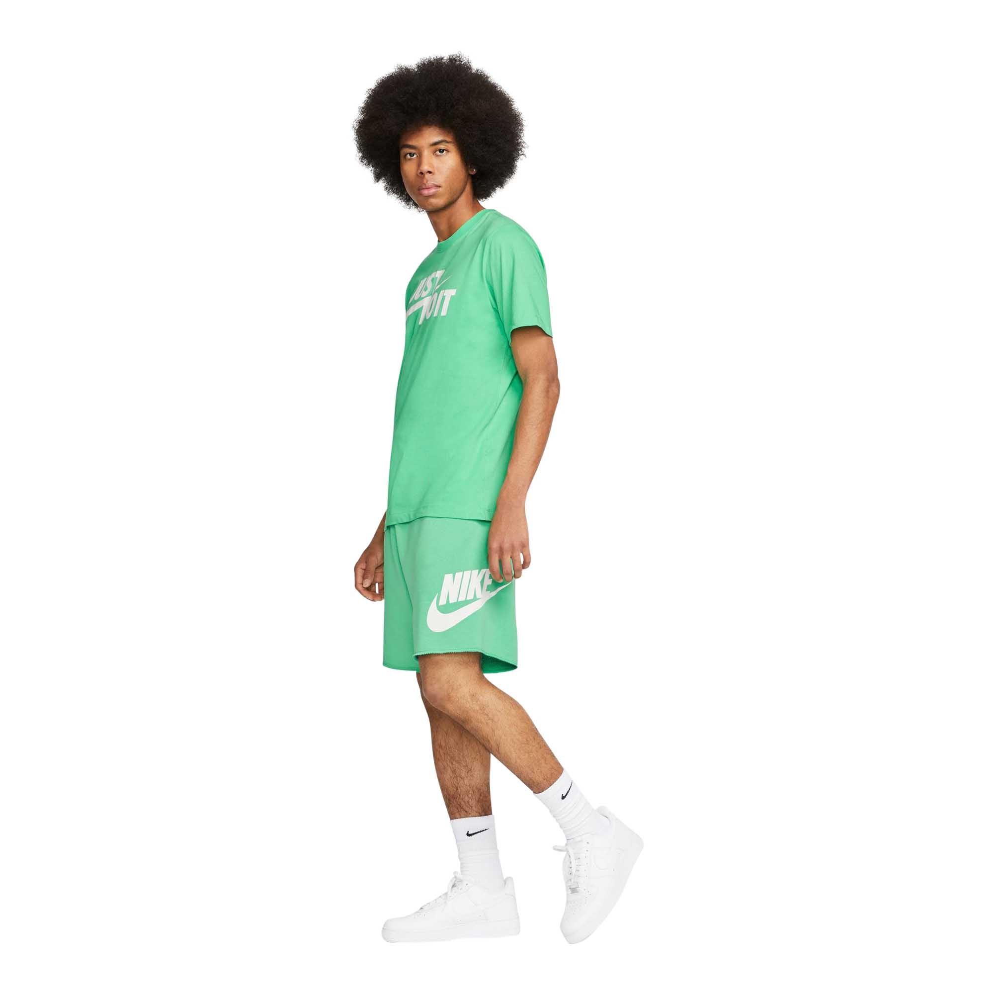 Nike Club Alumni 	Men's French Terry Shorts