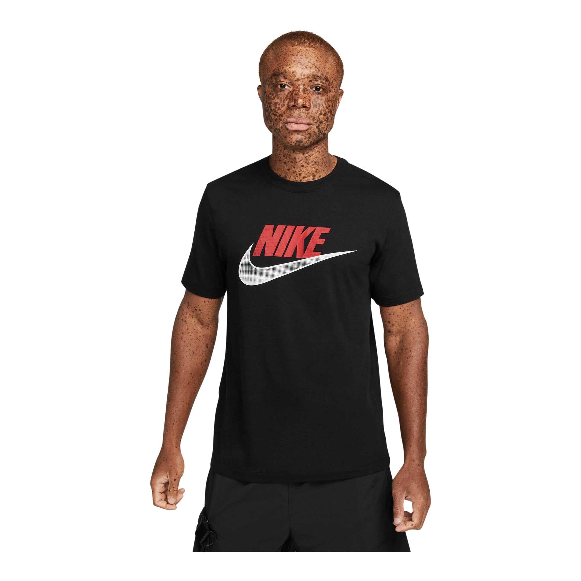 Nike Sportswear 	Men's T-Shirt