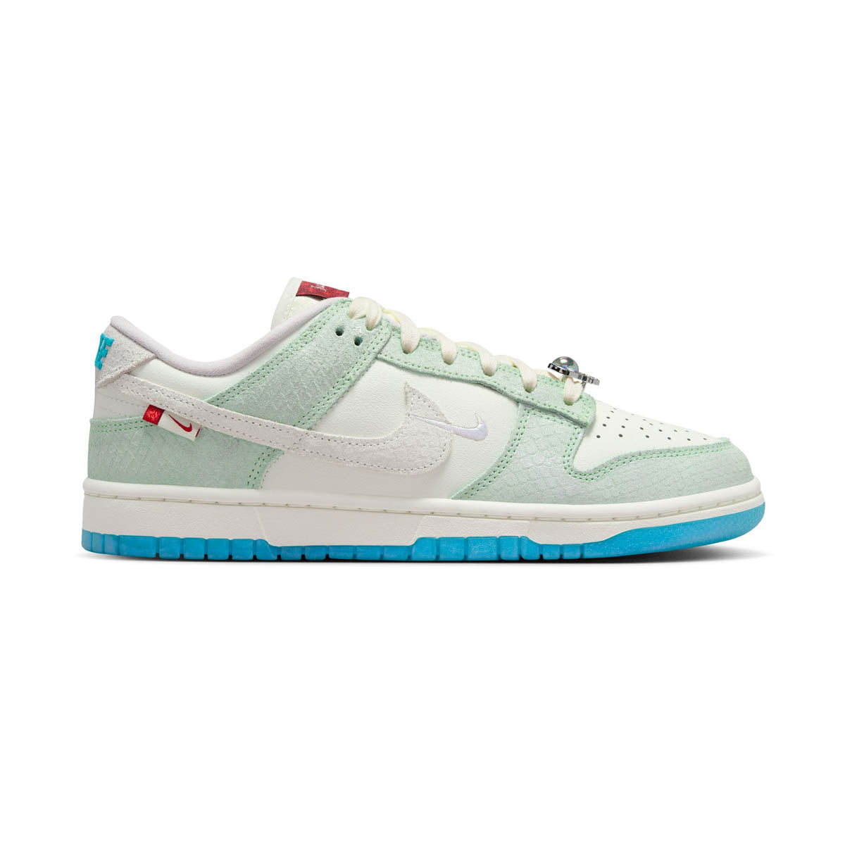 Nike Dunk Low LX Women's Shoes