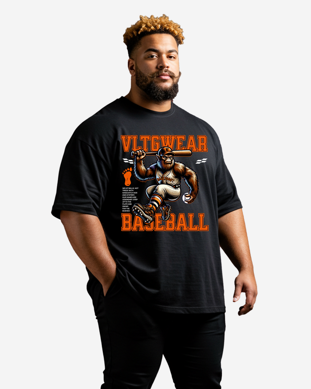 Bigfoot Baseball Player Urban Legend Sport Men's Oversized T-Shirt