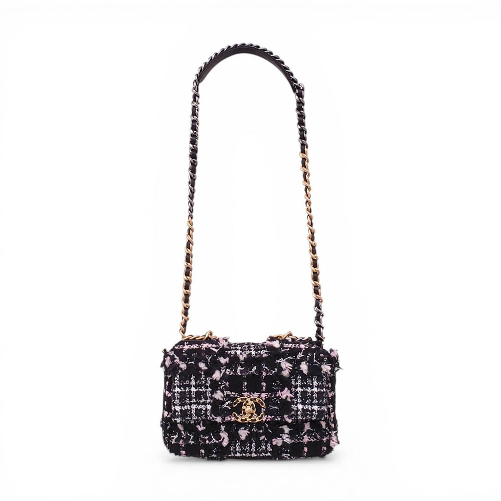 CHANEL 19 TWEED FLAP BAG