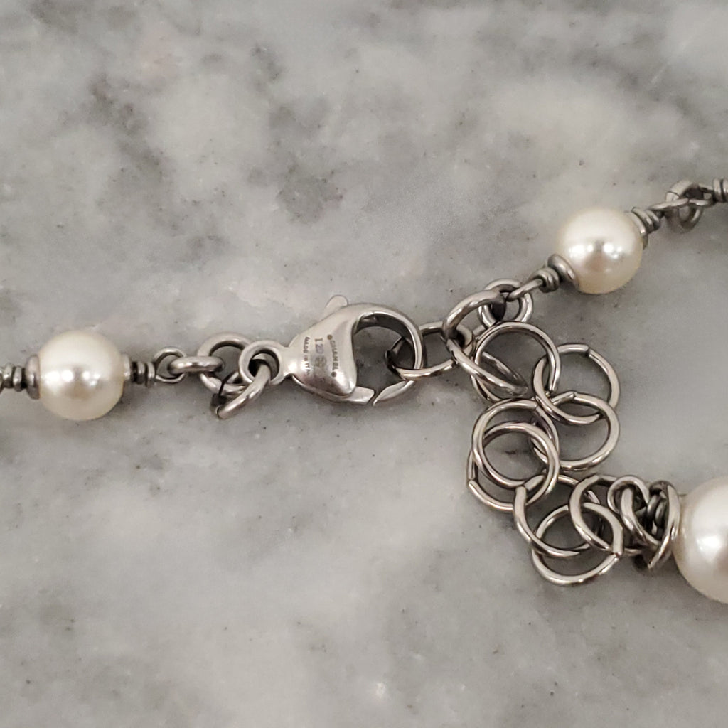 CHANEL PEARL AND SILVER CRYSTAL CHAIN LOGO NECKLACE