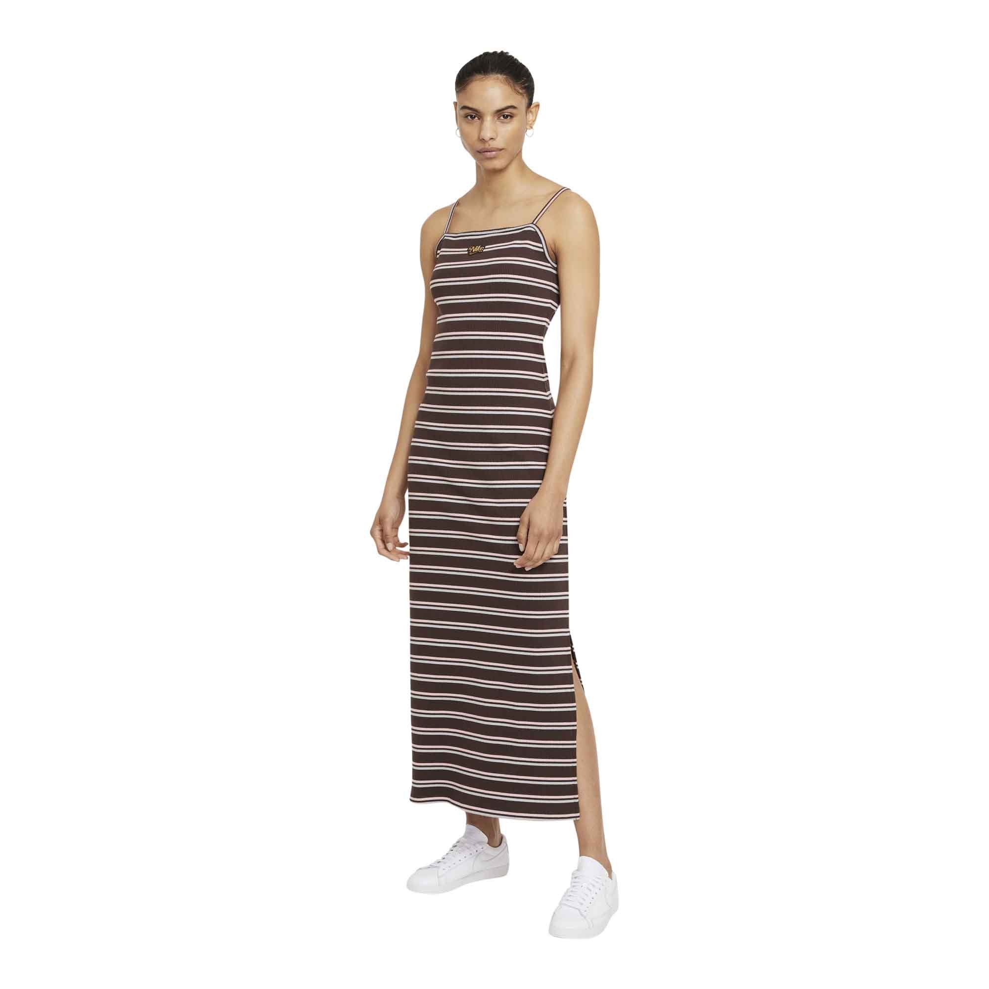 Nike Sportswear Femme Women's Dress