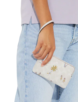 Coach Corner Zip Wristlet In Signature Canvas With Hula Print