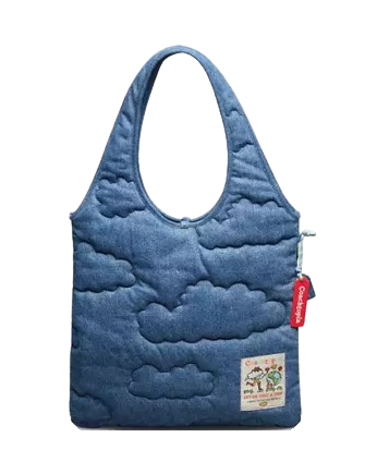 Coach Flat Tote With Cloud Quilting