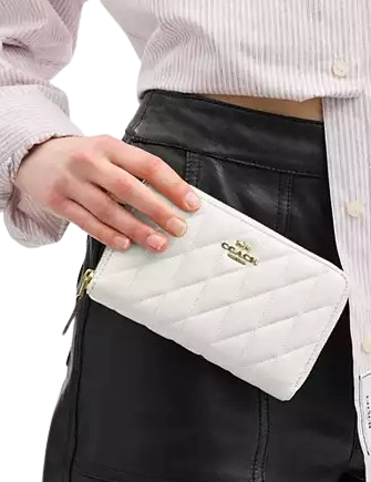 Coach Medium Id Zip Wallet With Quilting