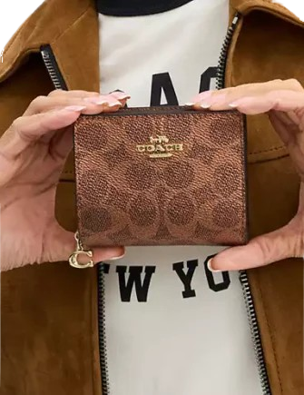 Coach Snap Wallet In Signature Canvas
