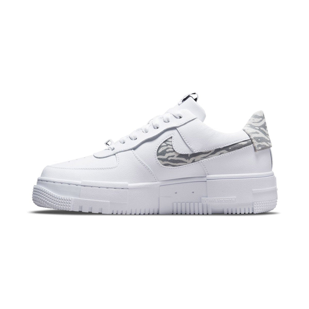 Nike Air Force 1 Pixel SE