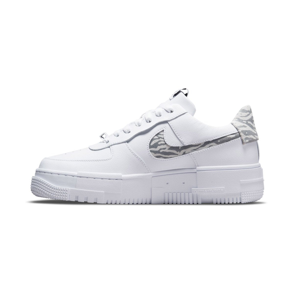 Nike Air Force 1 Pixel SE