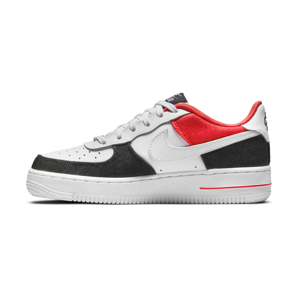 Nike Air Force 1 LV8