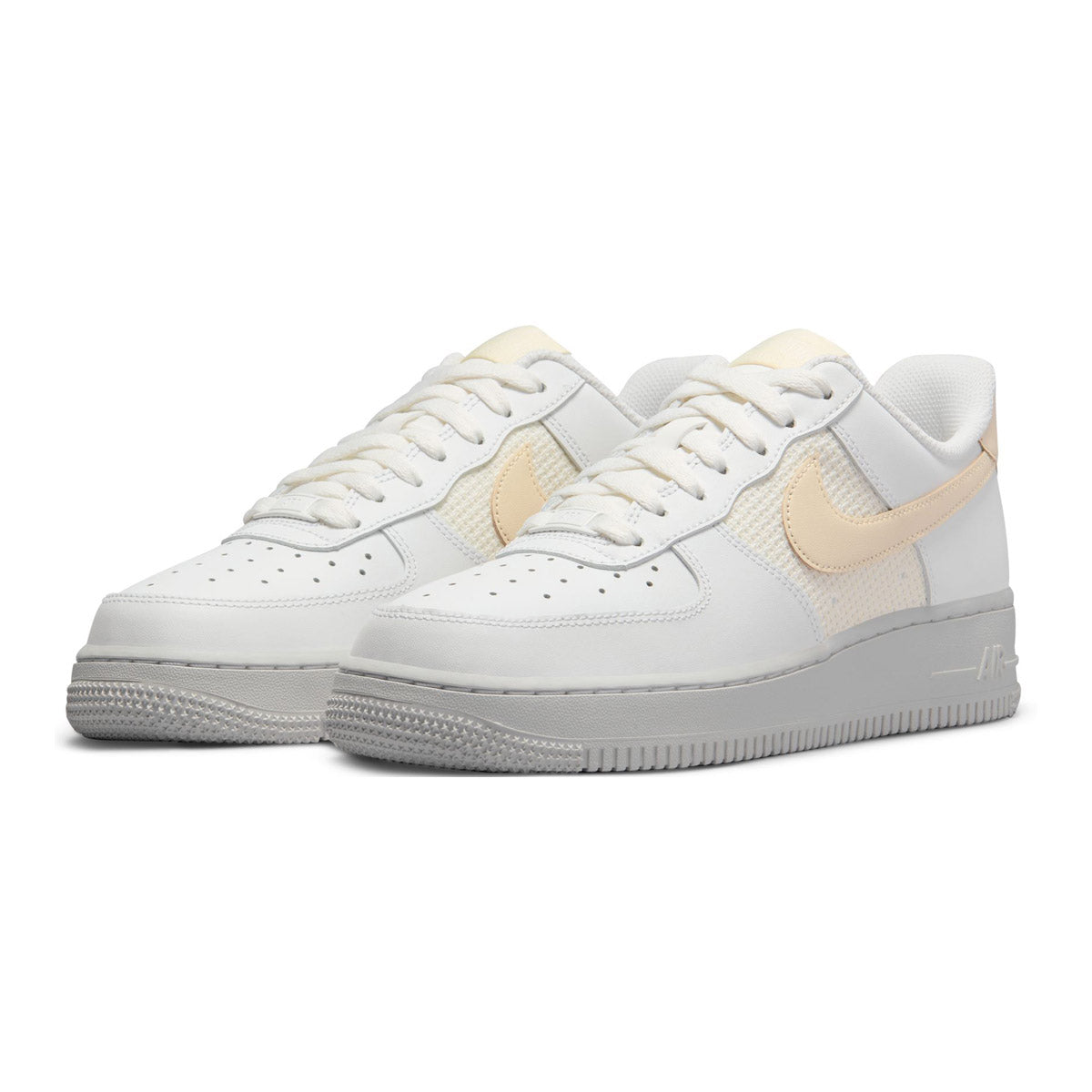 Nike Air Force 1 '07 ESS Women's Shoes