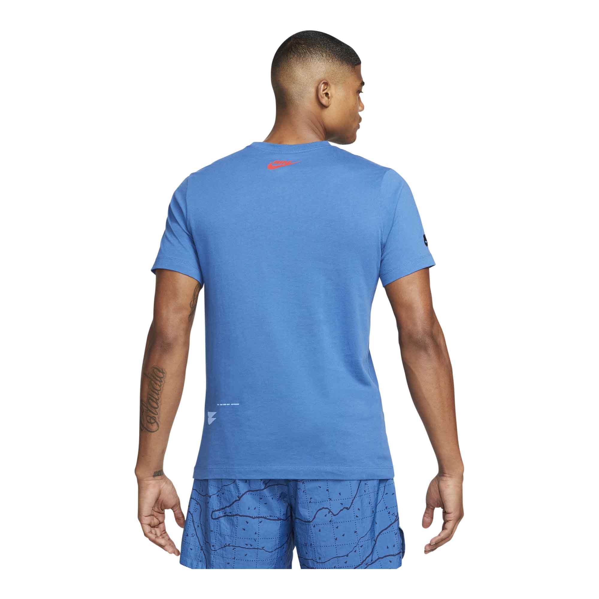 Nike Sportswear Sport Essentials+ Men's T-Shirts