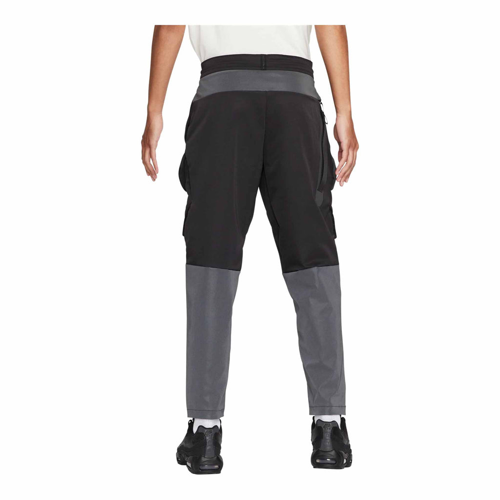 Nike Sportswear Tech Pack Men's Reflective Unlined Cargo Pants