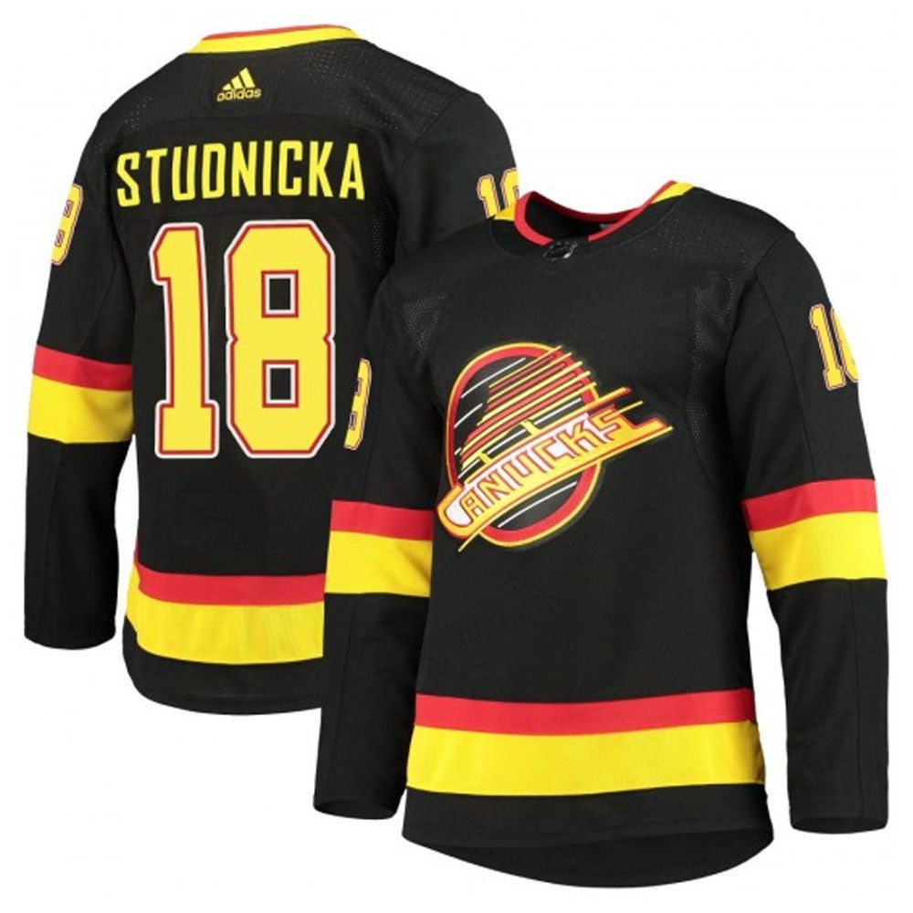 Jack Studnicka Vancouver Canucks 18 Jersey